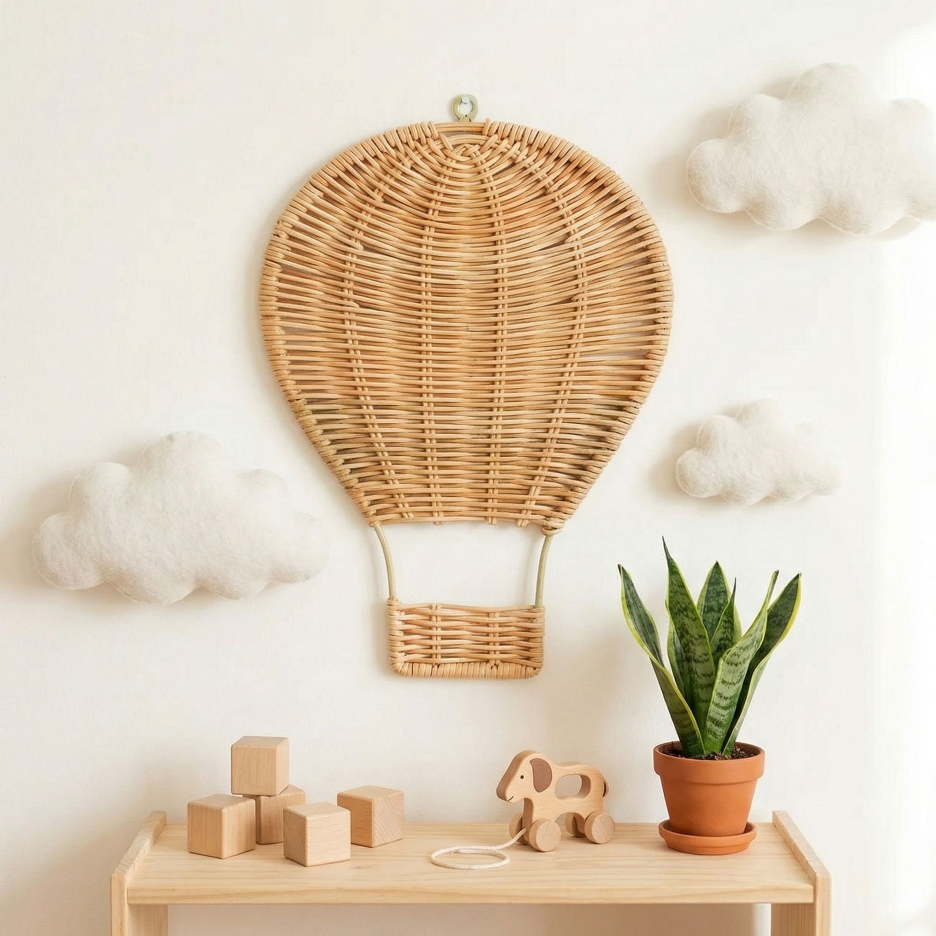 Baby Nursery Hot Air Balloon - زينة جدارية يدوية الصنع على شكل