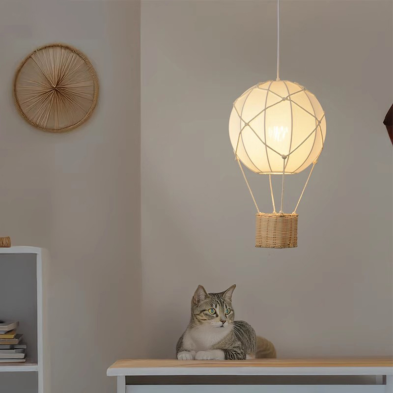 Baby Nursery Hot Air Balloon - منطاد الهواء الساخن الثريات LED مصابيح