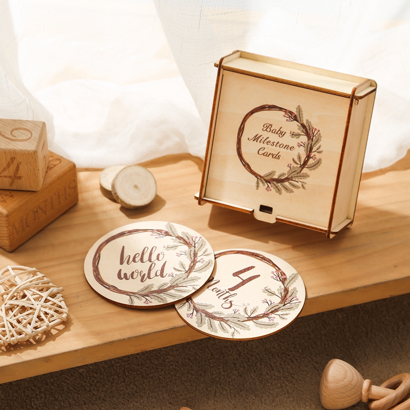 8 قطعة بطاقات معلم الطفل الخشب - مراجعة Milestone Card Set وسعره