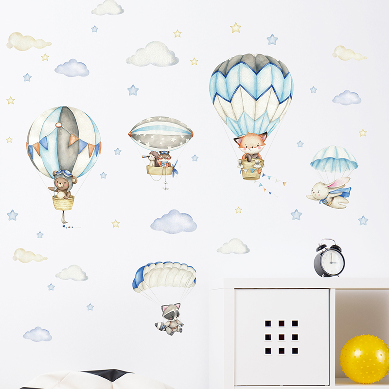 ملصقات حائط على شكل منطاد الهو - مراجعة Baby Nursery Hot Air Balloon وسعره
