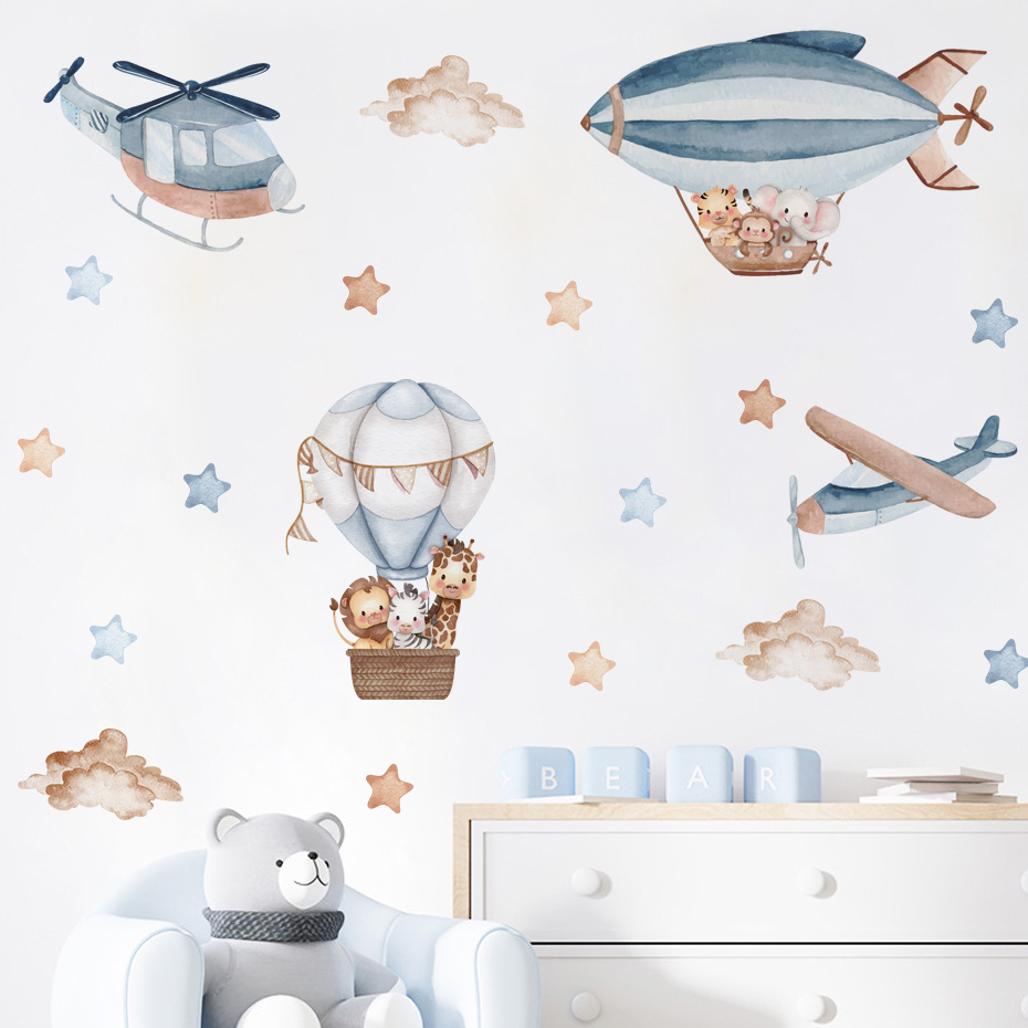 ملصقات حائط على شكل حيوانات بأ - مراجعة Baby Nursery Hot Air Balloon وسعره