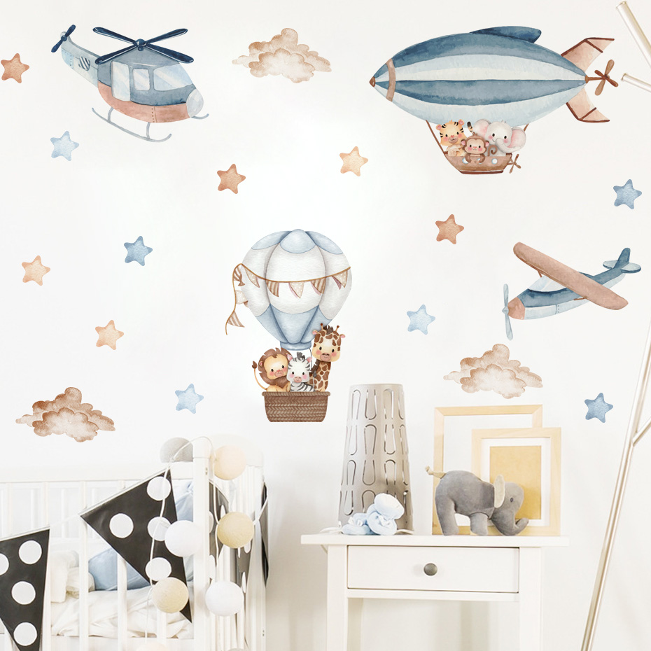 ملصقات حائط على شكل حيوانات بأ - مراجعة Baby Nursery Hot Air Balloon وسعره