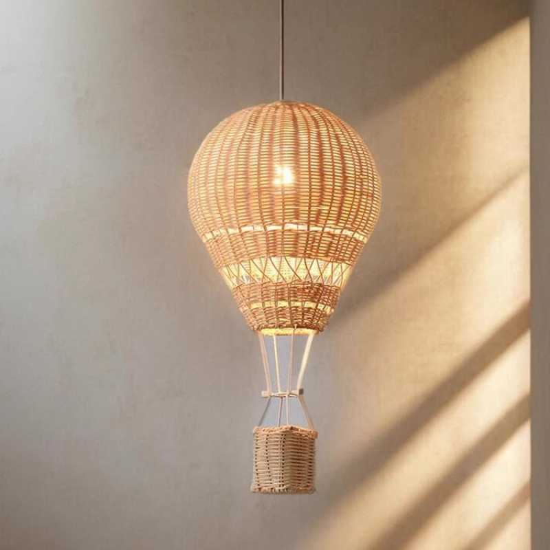 ثريا بالون الهواء الساخن LED ل - مراجعة Baby Nursery Hot Air Balloon وسعره