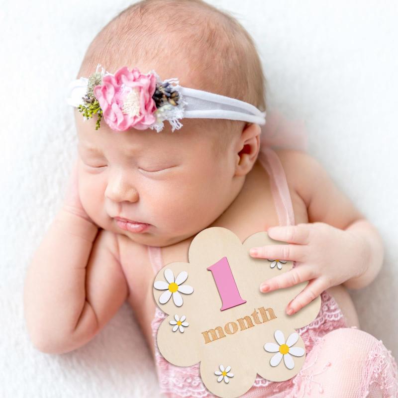بطاقات معلم شهرية للأطفال الخش - مراجعة Milestone Card Set وسعره
